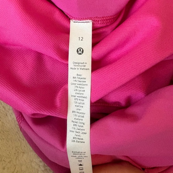 Lululemon Speed Up HR Sonic Pink Shorts 2.5” - Picture 6 of 7